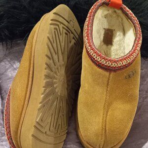 Ugg